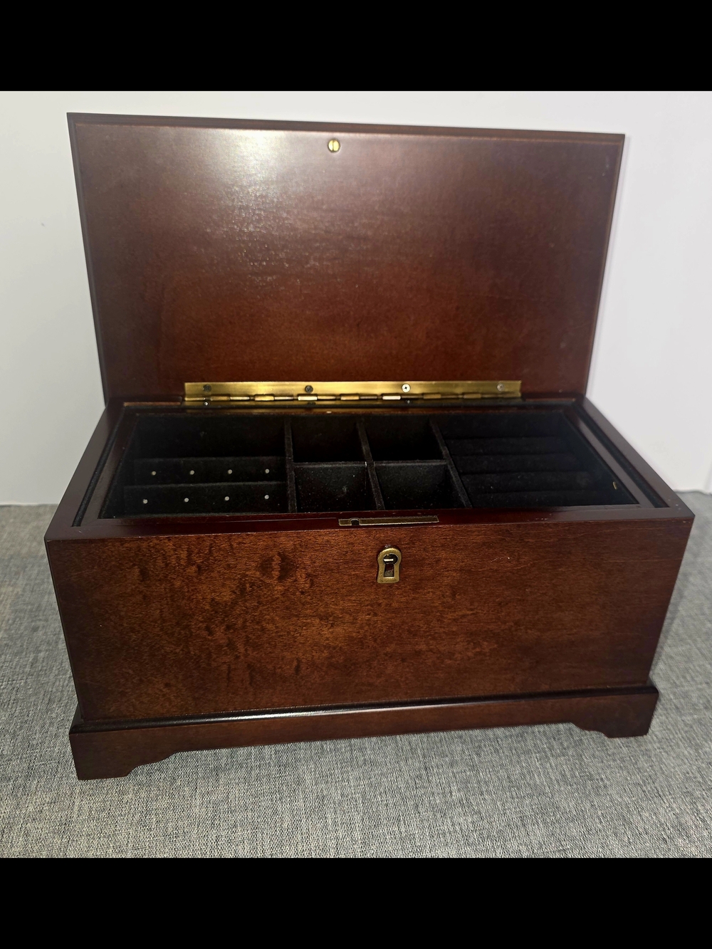 The Bombay Company 1992 Vintage Wooden Jewelry Box
